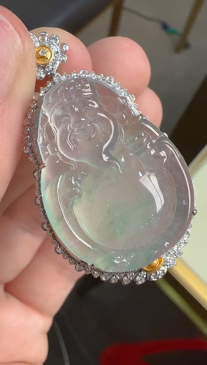 【闪购商品】翡翠吊坠(不含链)18K金镶嵌多样性发货拍一发一