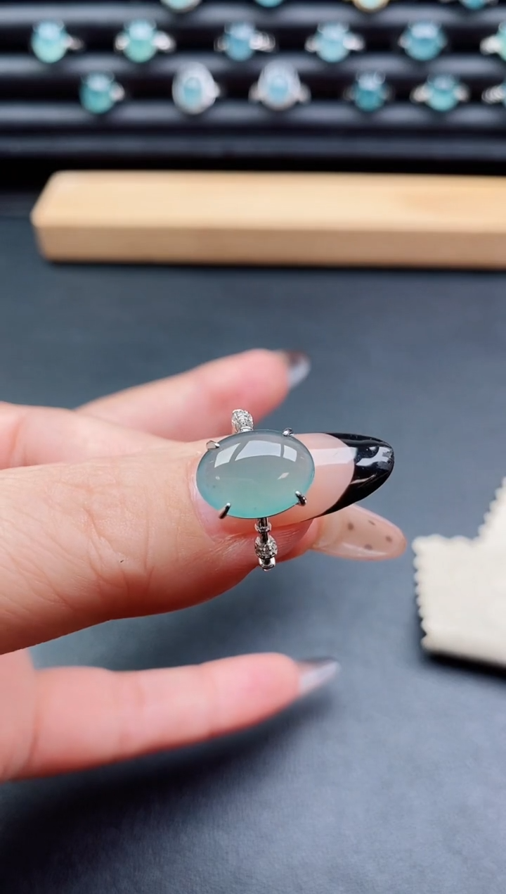 银S925镶嵌戒指翡翠1