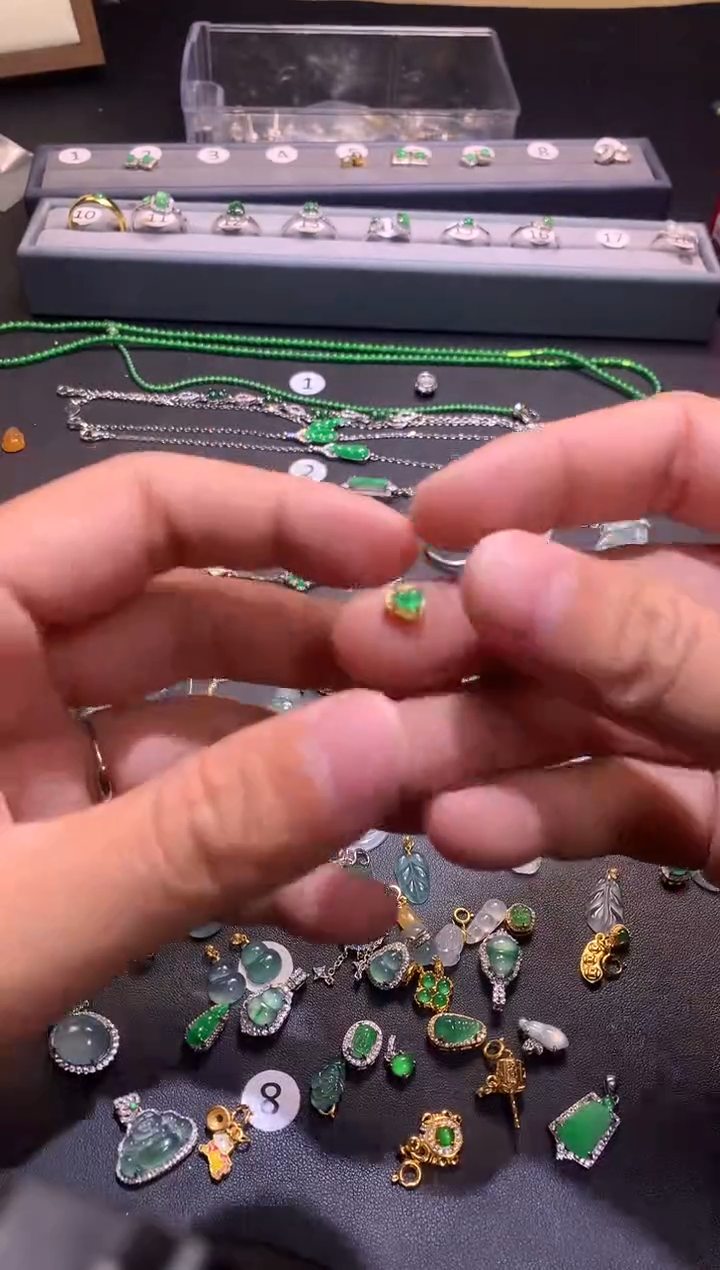 【闪购商品】翡翠吊坠(不含链)银S925镶嵌1