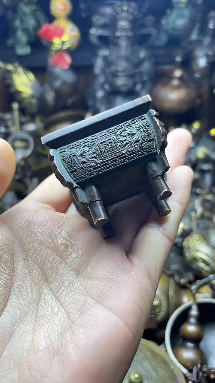 闪购链接，点击下单，有运费险，铜摆件