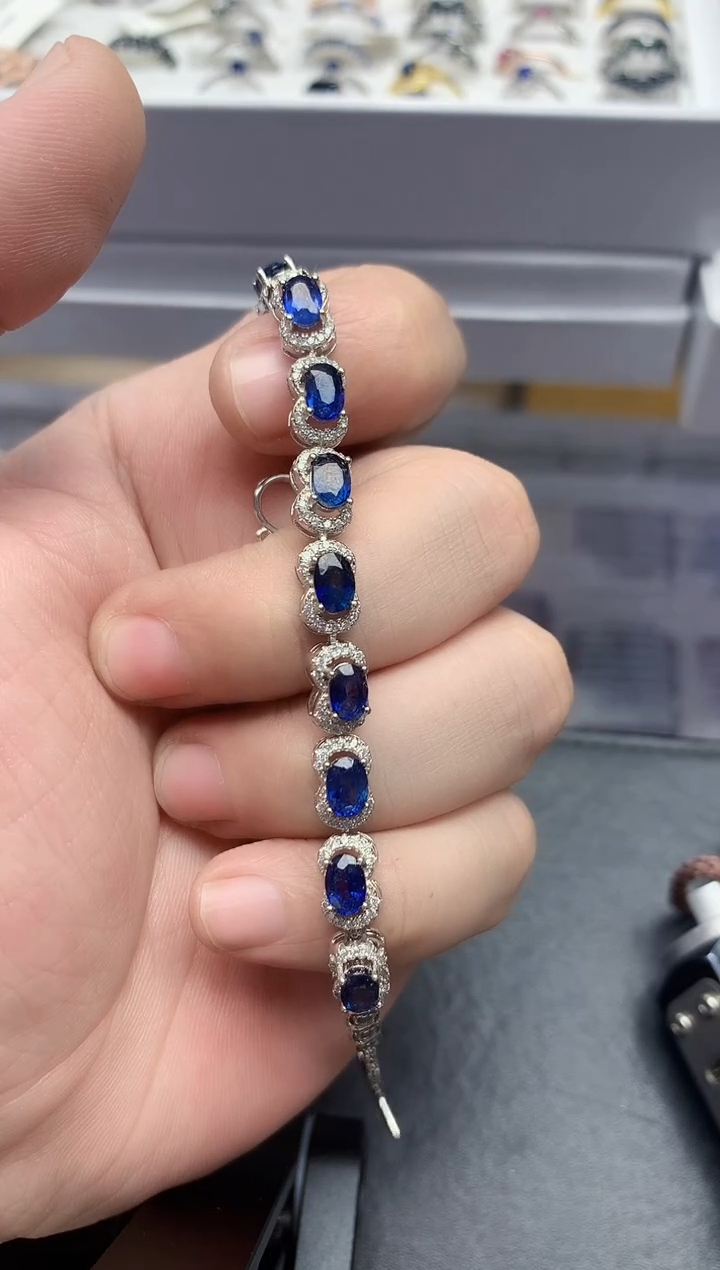 【闪购商品】蓝宝石手链未镶嵌.........