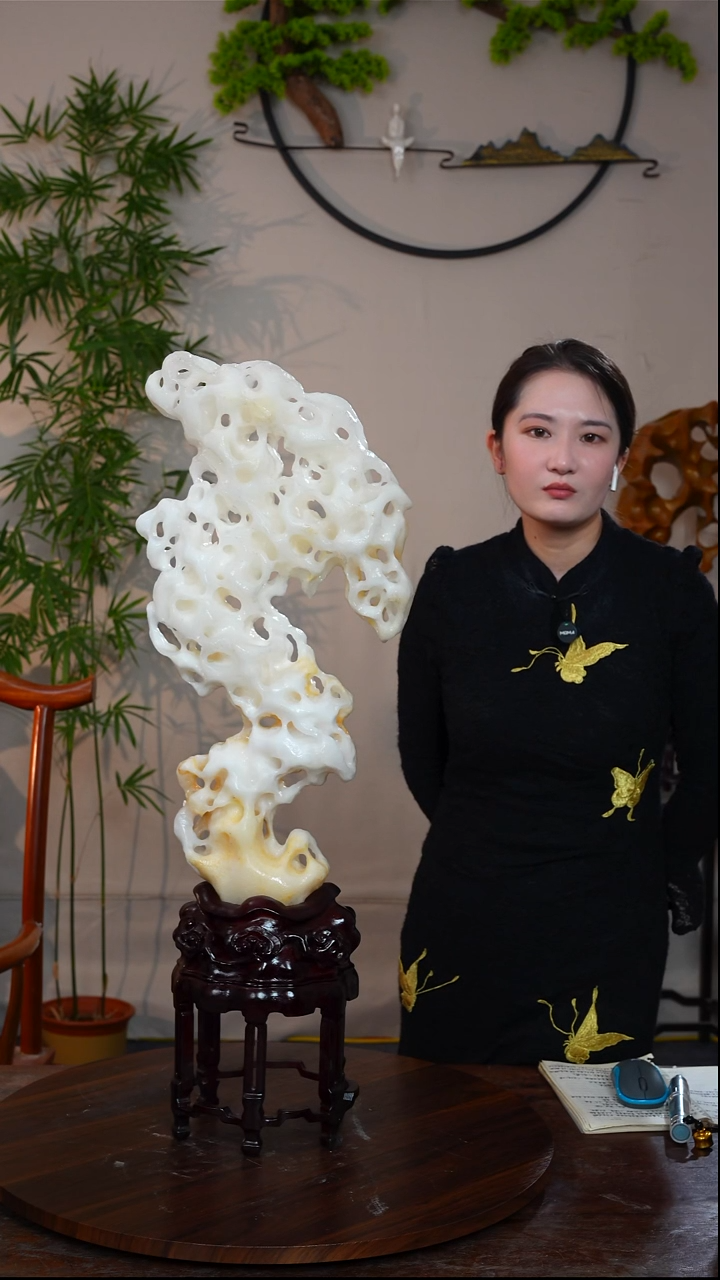 石材精美玉玲珑家居摆件