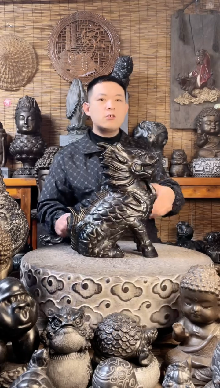 【闪购商品】35火麒麟天然青石雕刻