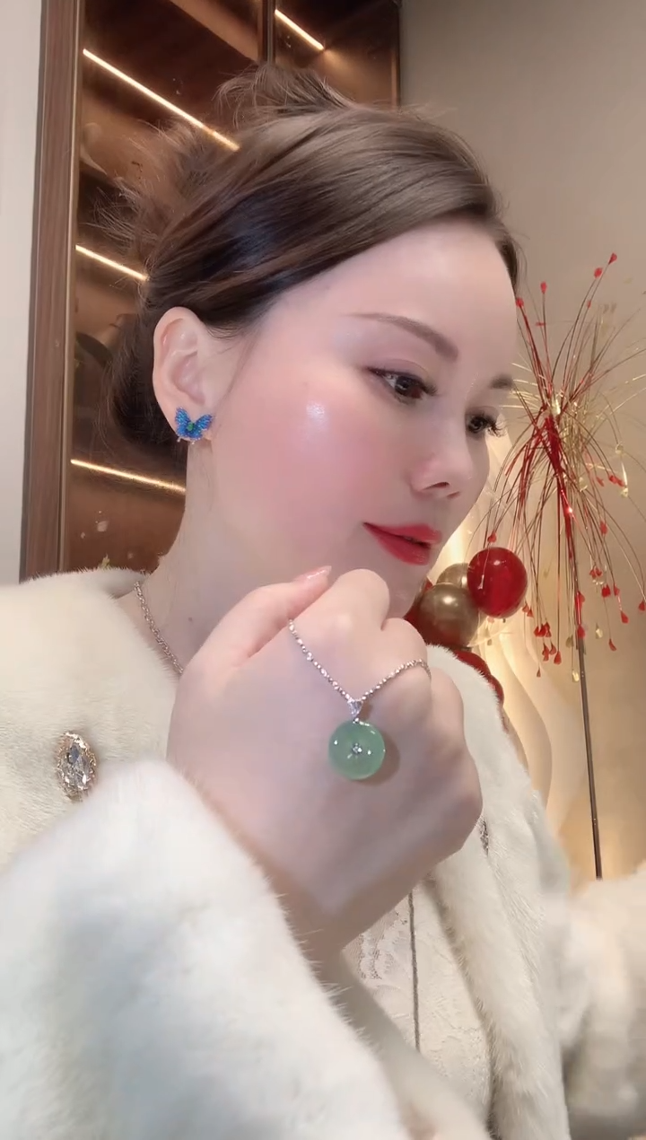 【闪购商品】翡翠吊坠(不含链)18K金镶嵌A4   多样性发货一件