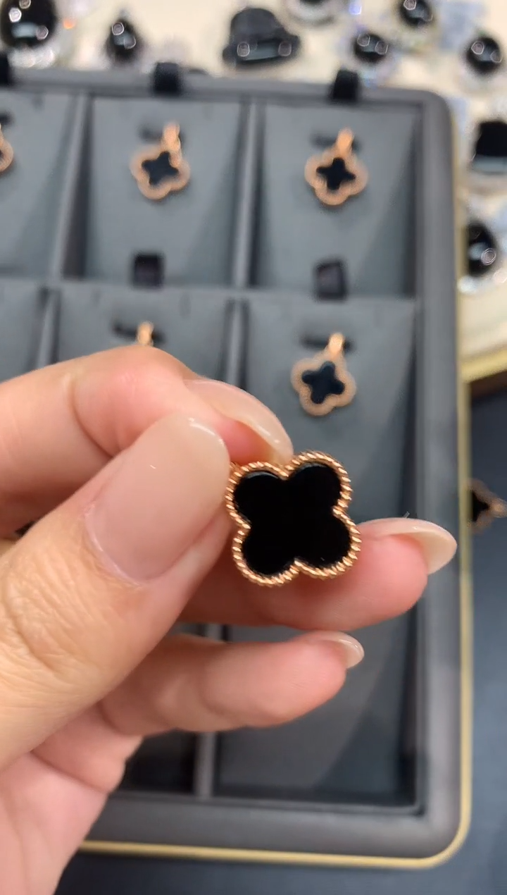 【闪购商品】翡翠吊坠(不含链)18K金镶嵌A430|680多样性发一件