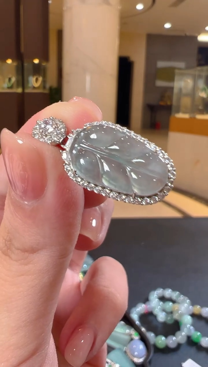 翡翠银S925镶嵌吊坠(不含链)天然A货翡翠HCH45多样性发一