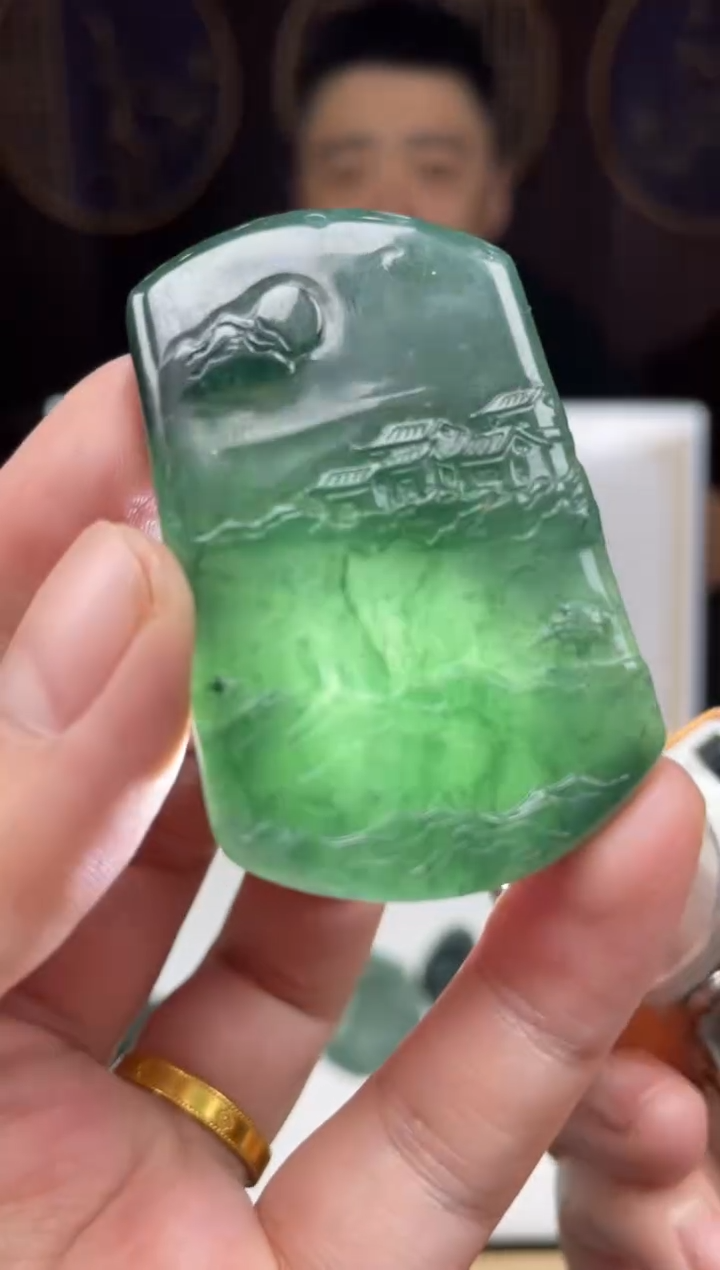 【闪购商品】定制翡翠未镶嵌              *565