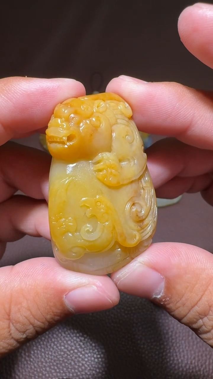 未镶嵌和田玉挂件和田玉