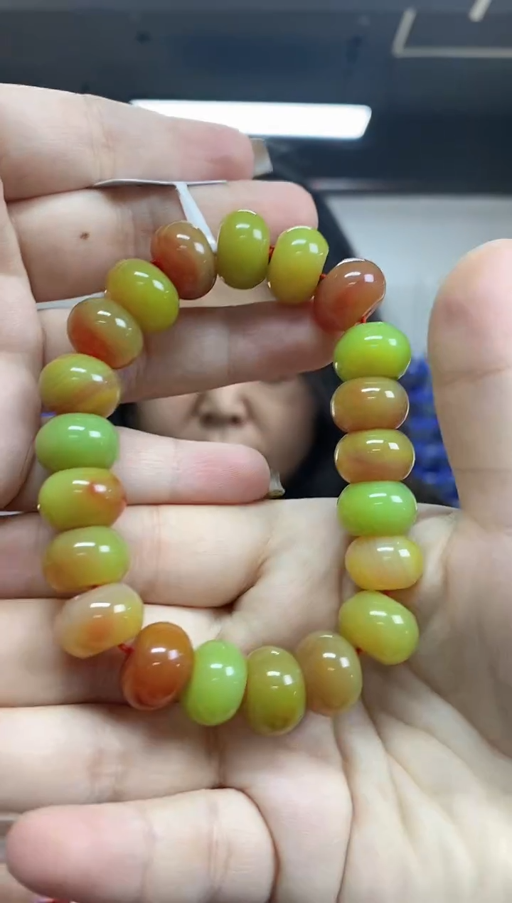 【闪购商品】玛瑙/玉髓手串未镶嵌多样性发其一颜色微差