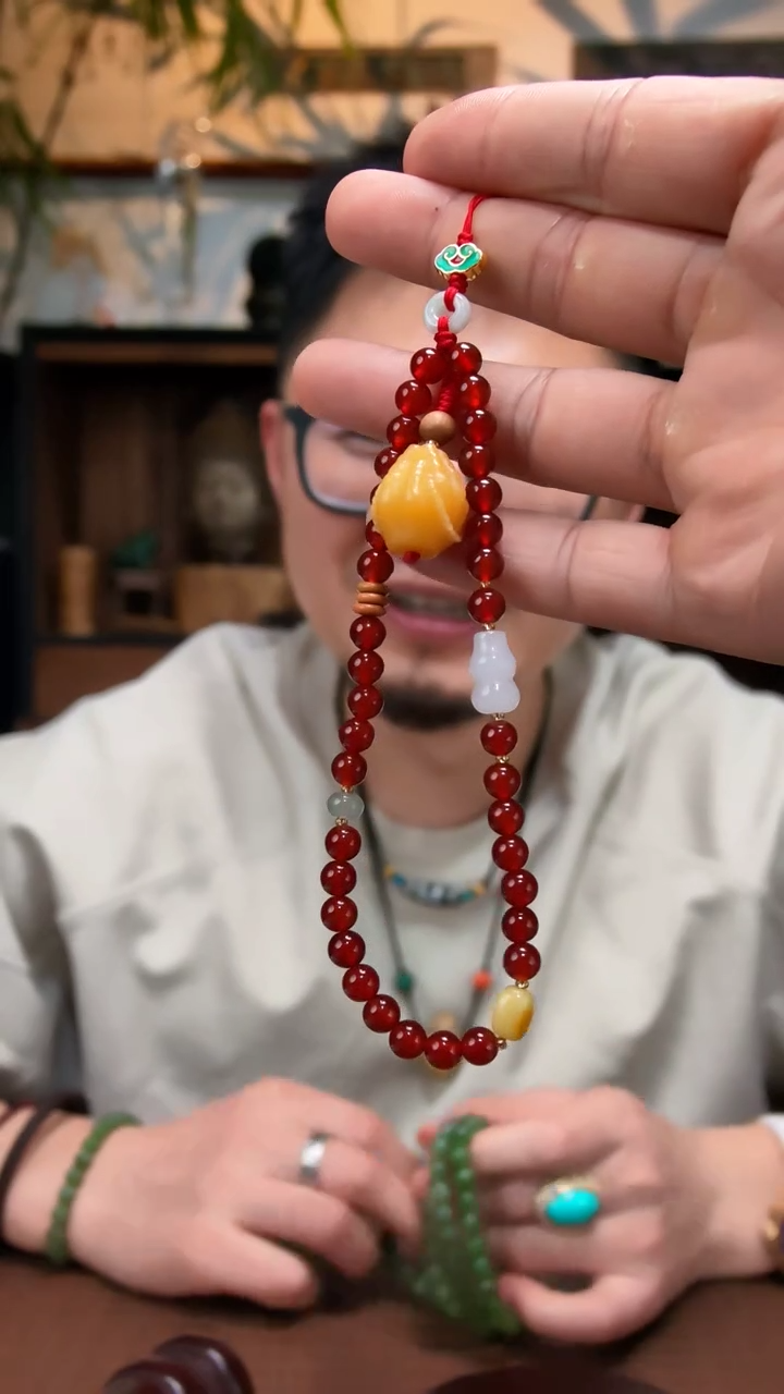 未镶嵌手机链玛瑙/玉髓红玛瑙手机链DN