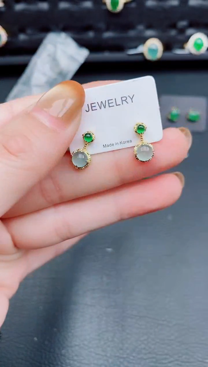 【闪购商品】翡翠耳饰银S925镶嵌天然a货翡翠374