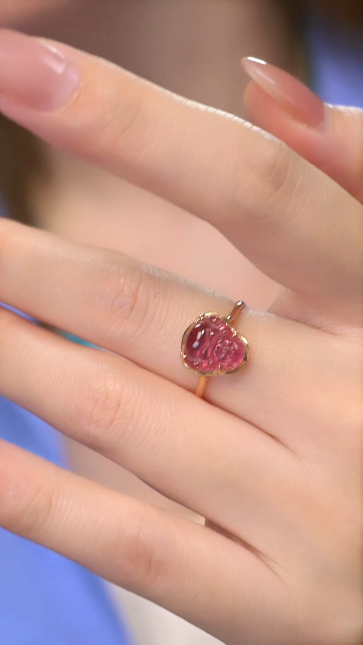 【闪购商品】戒指18K金镶嵌碧玺佛公