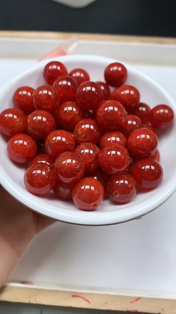 未镶嵌散珠南红玛瑙E601 龙 鳞 风 血12mm5个8元