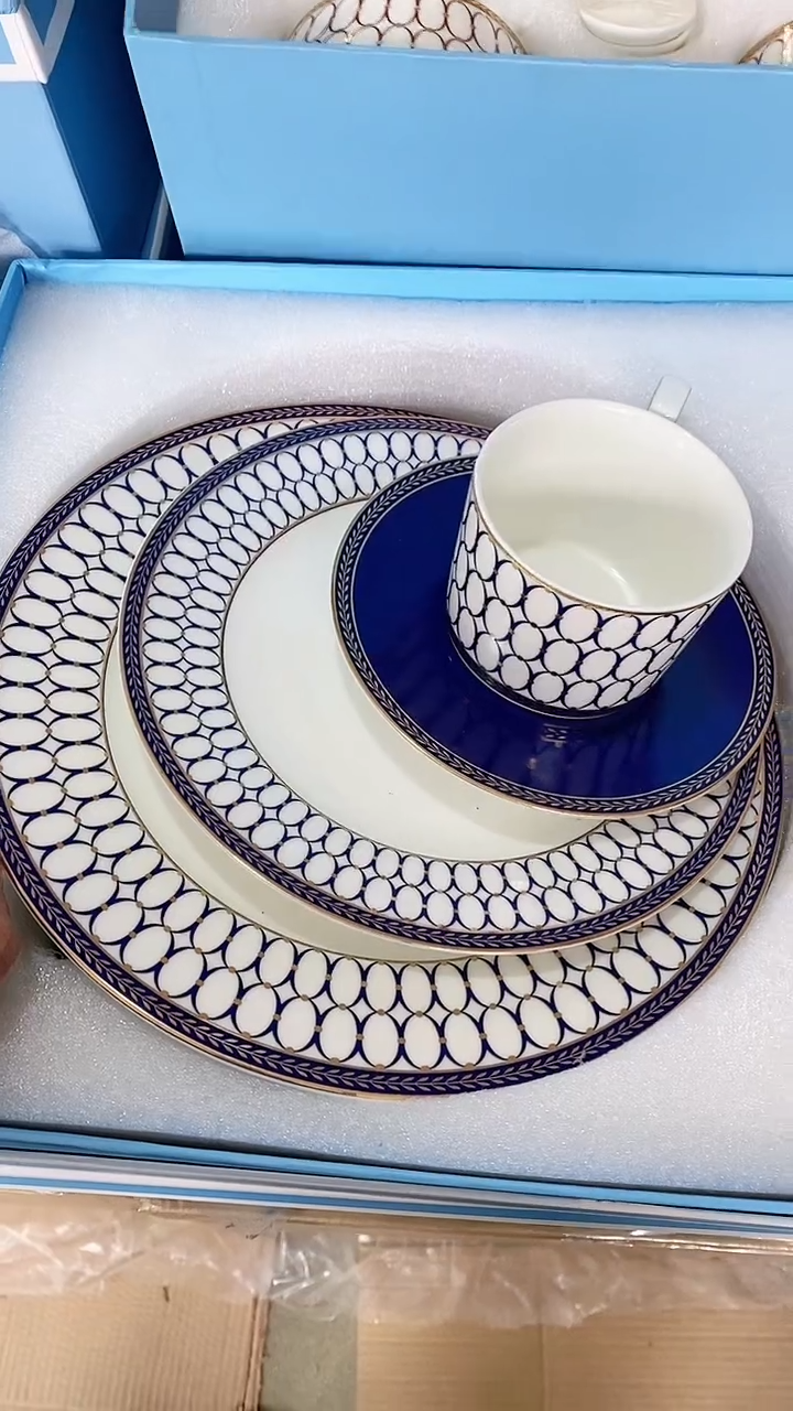 瓷片锅碗瓢盆一件不留@@1