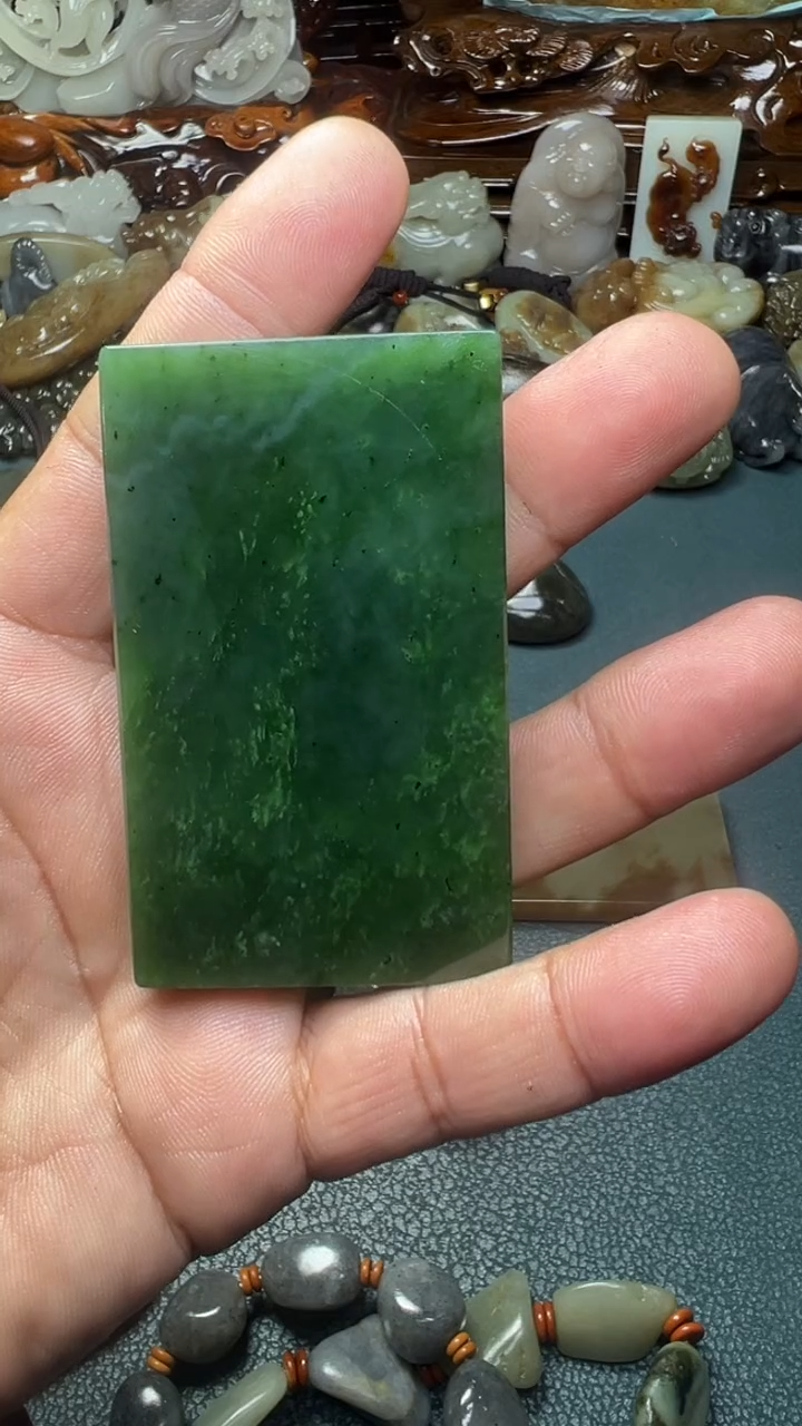 未镶嵌和田玉挂件-