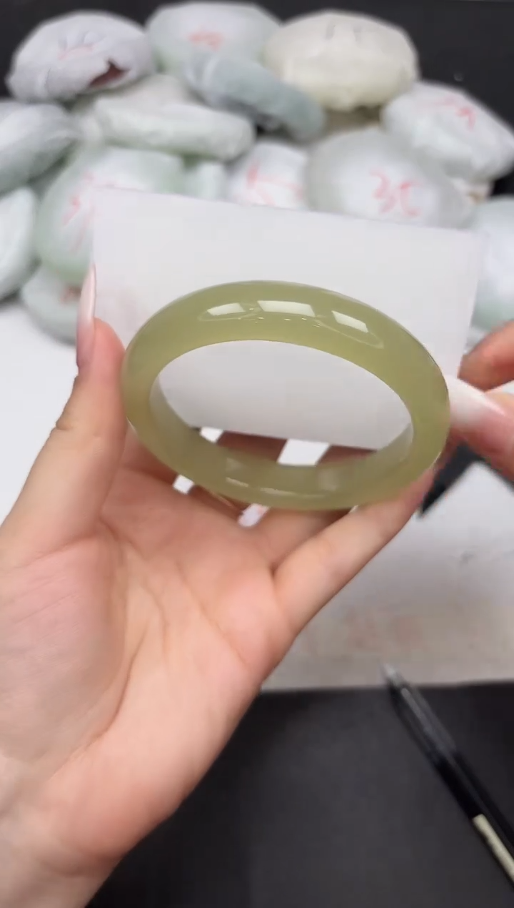 东凌女款手镯A194/61.6