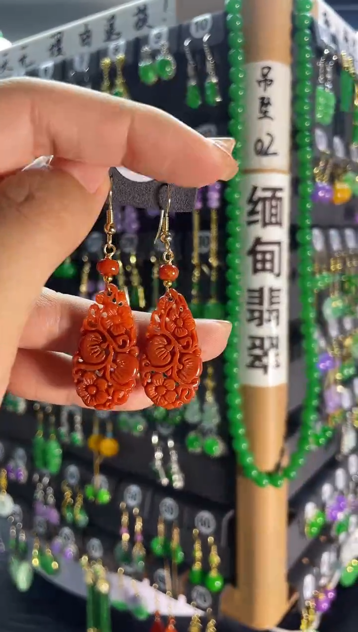 【闪购商品】翡翠耳饰银S925镶嵌4.....