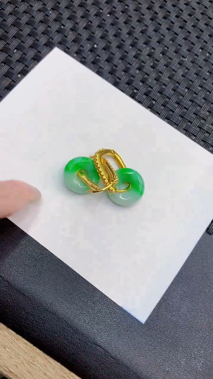 翡翠银S925镶嵌颈饰             8