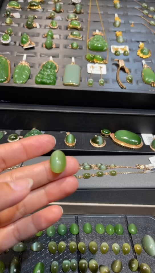 【闪购商品】和田玉碧玉绿猫眼裸石未镶嵌大厅消防桶