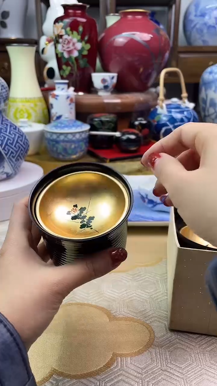 【闪购商品】盘日产手作金箔两件套