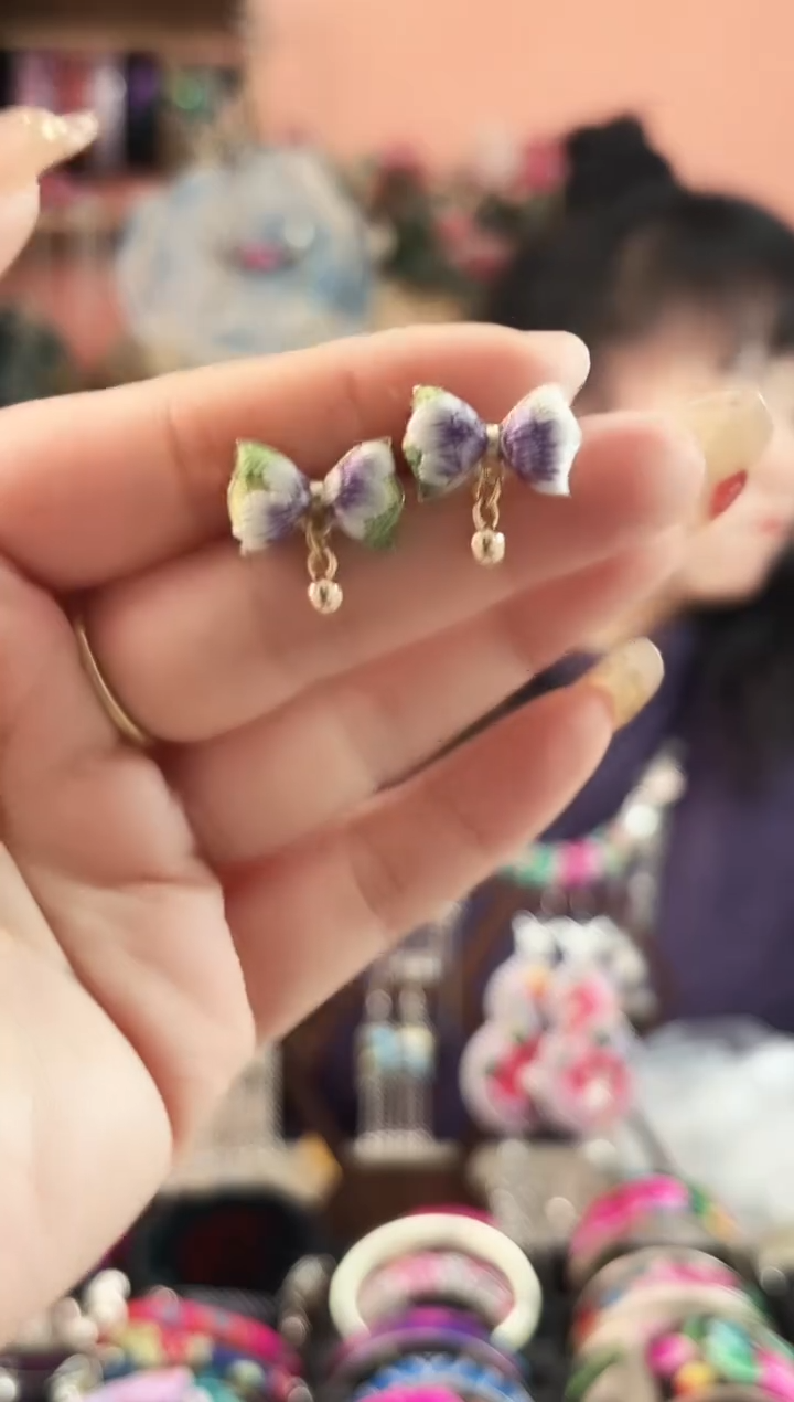 艺枝独绣手工饰品375