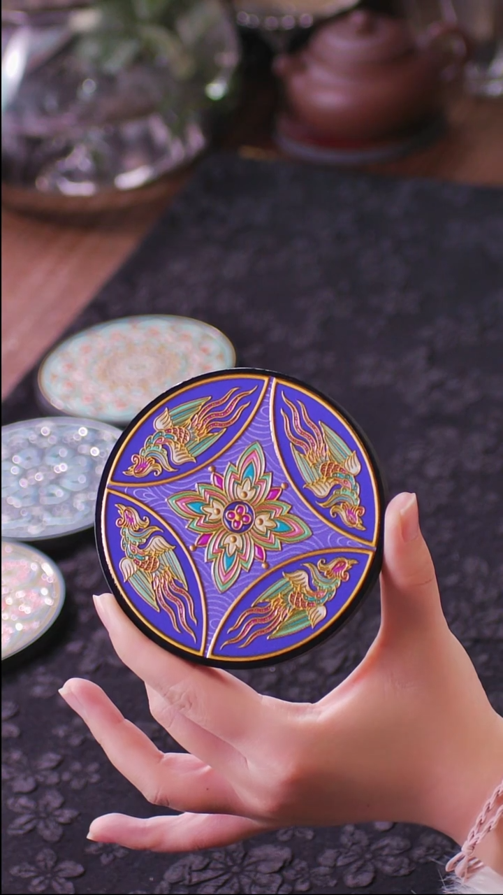 壹藏贰宝有凤来仪图案杯垫一片