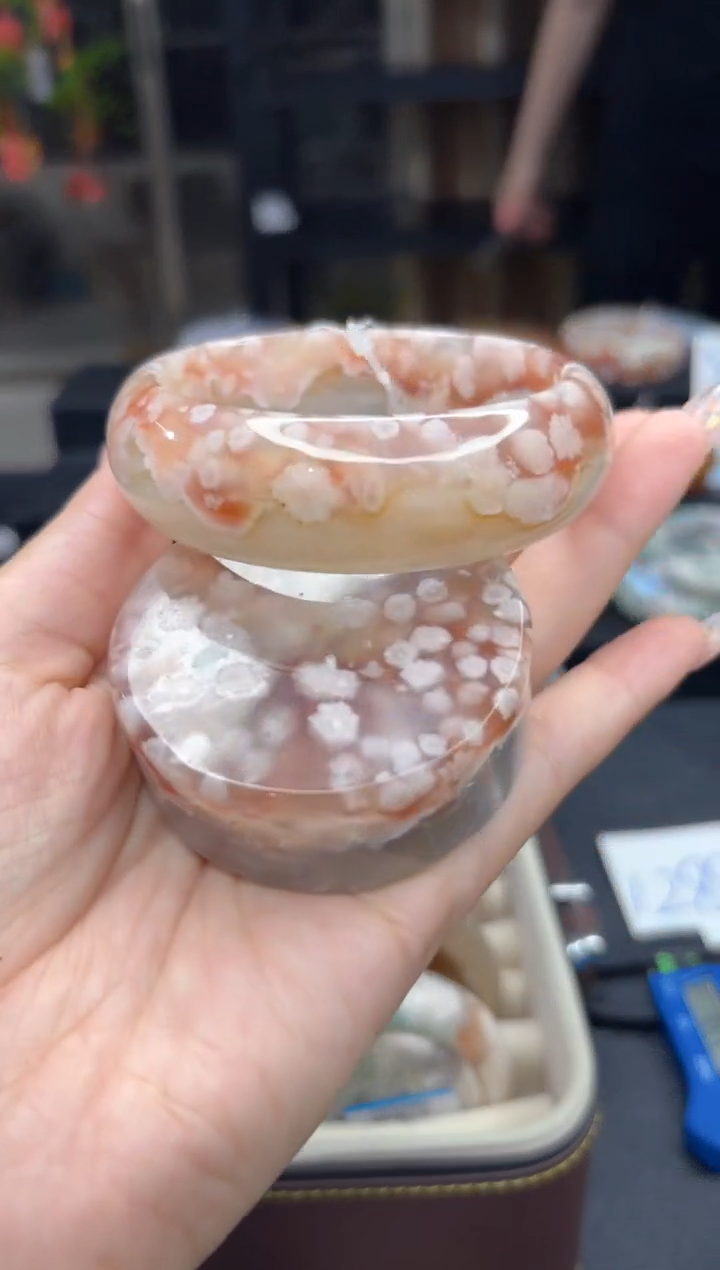 石英质玉手镯未镶嵌152(60圈赠送镯心)