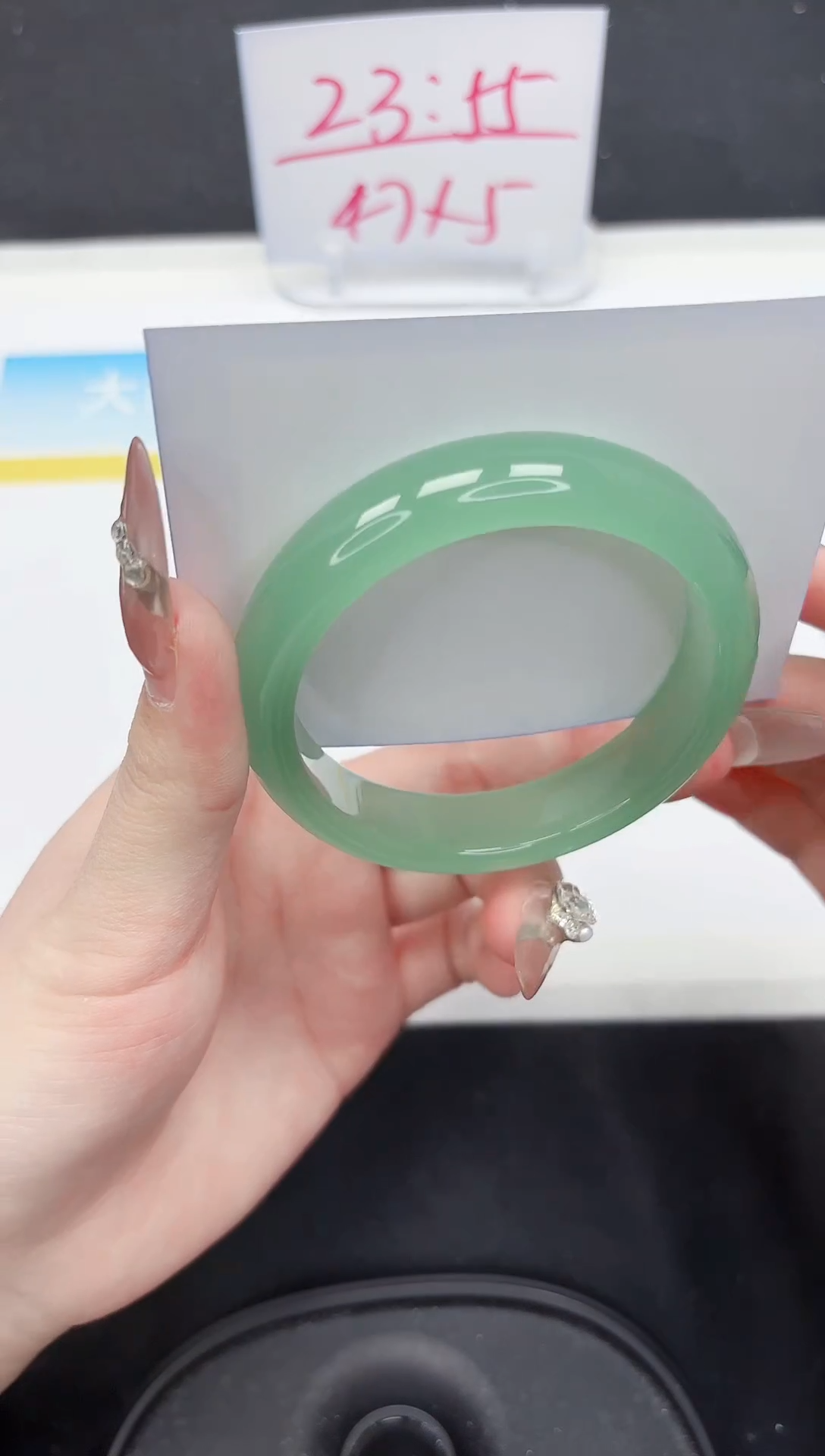 【闪购商品】石英质玉手镯未镶嵌A17-56.5