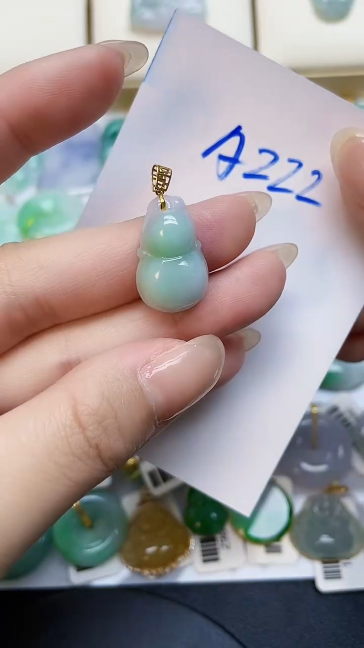 【闪购商品】翡翠颈饰18K金镶嵌00000000