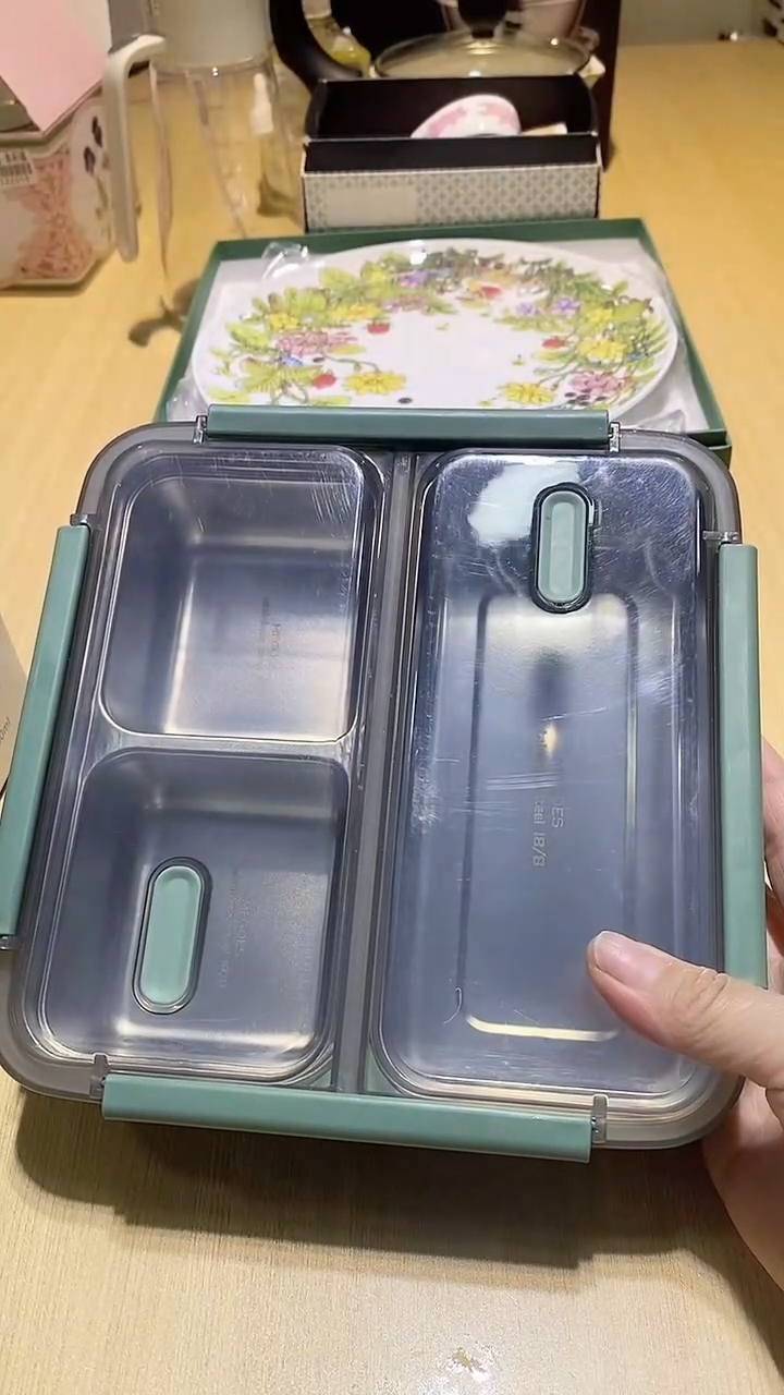 【闪购商品】瓷片锅碗瓢盆一件不剩