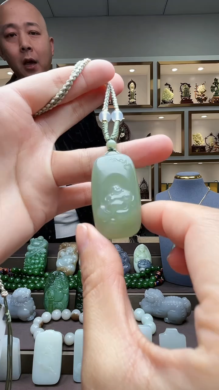 【闪购商品】和田玉颈饰未镶嵌苏