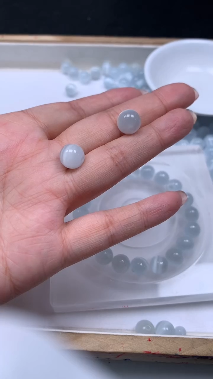 未镶嵌散珠硅化玉D531 白猫眼10mm20个12元