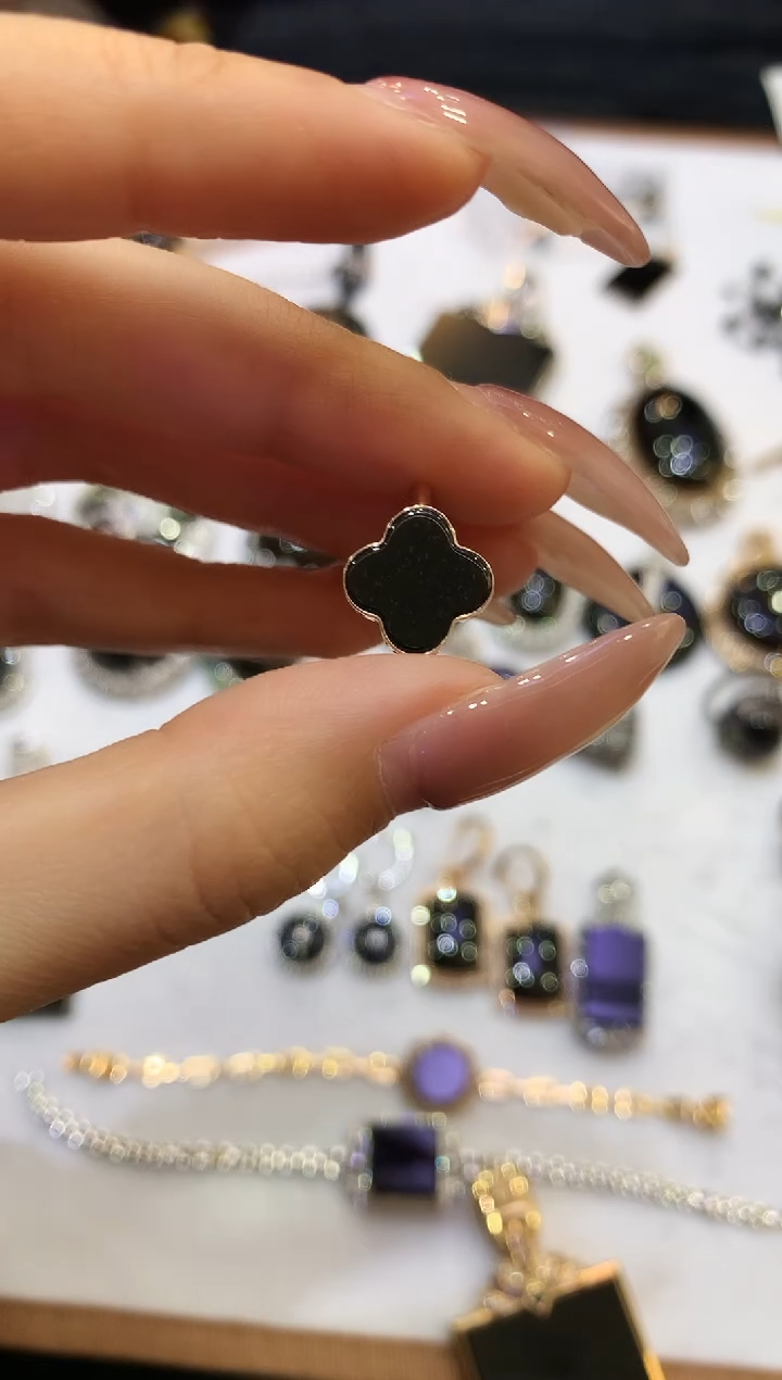 【闪购商品】翡翠戒指18K金镶嵌a25时尚