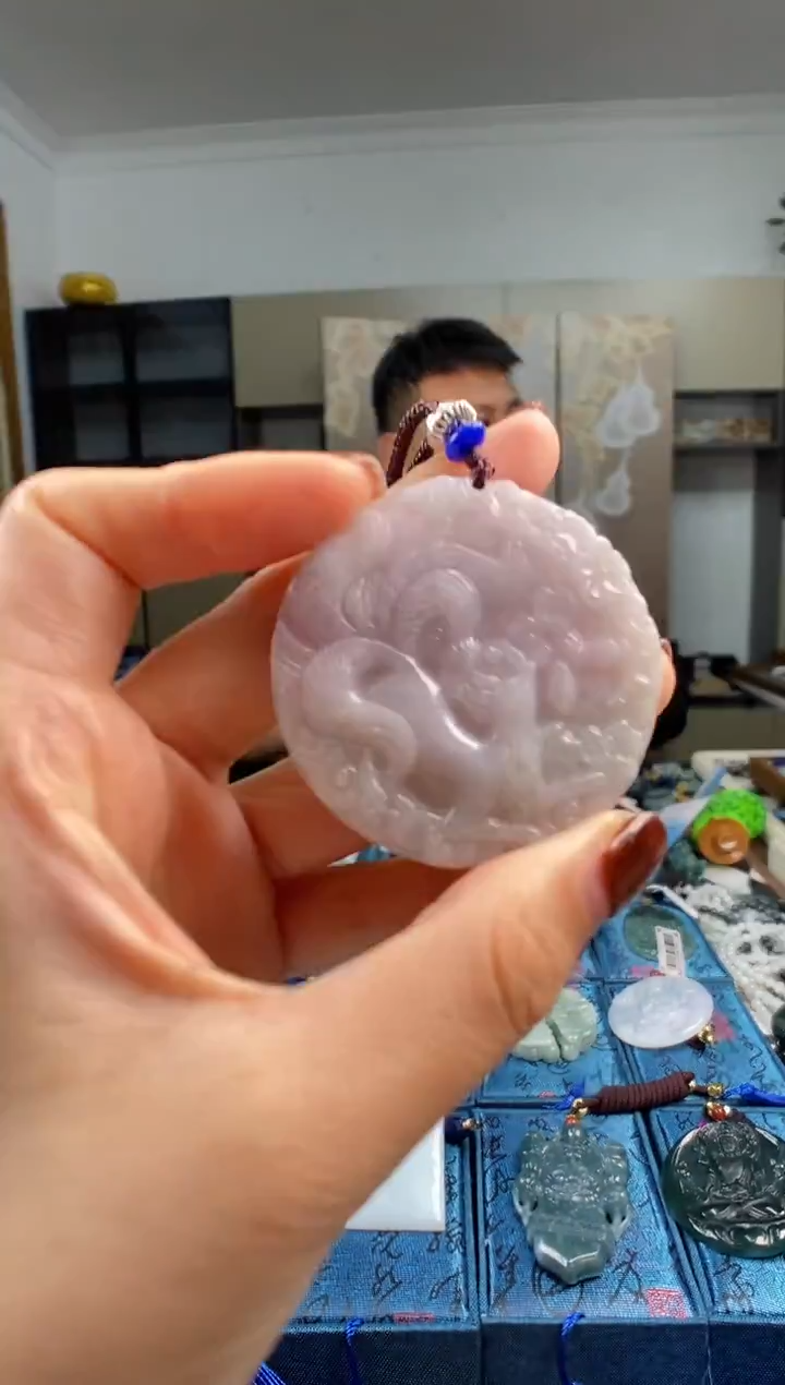 颈饰未镶嵌翡翠多样性发其一