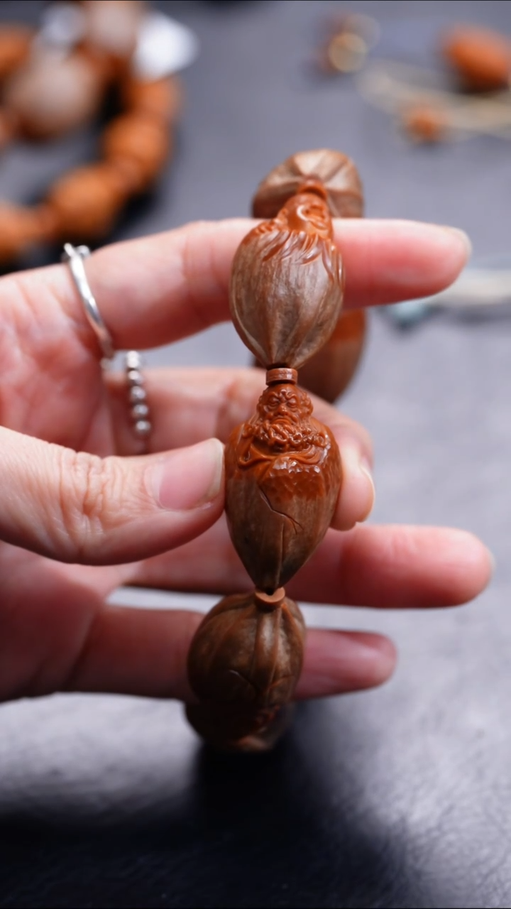 【闪购商品】橄榄核吊坠橄榄核