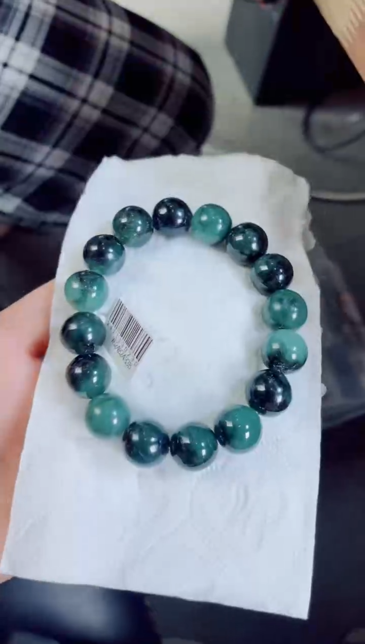 定制翡翠未镶嵌珠串