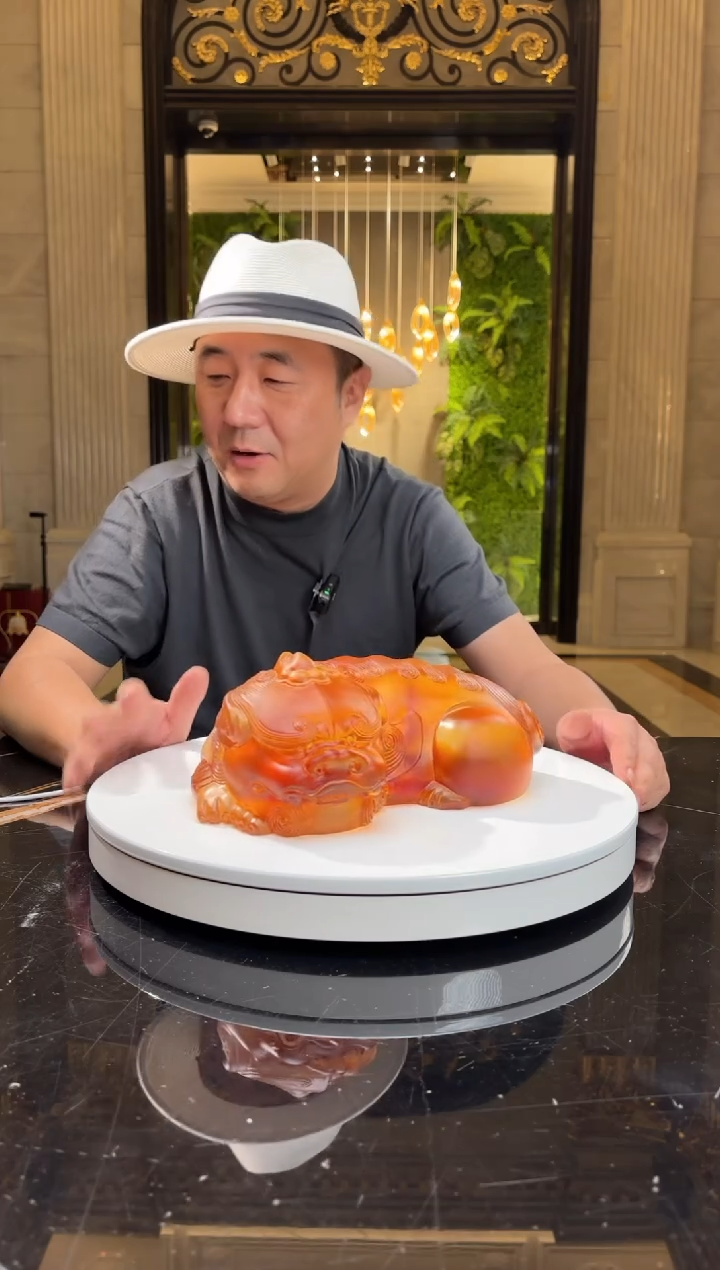 【闪购商品】茶宠卧福貔貅艺术琉璃摆件