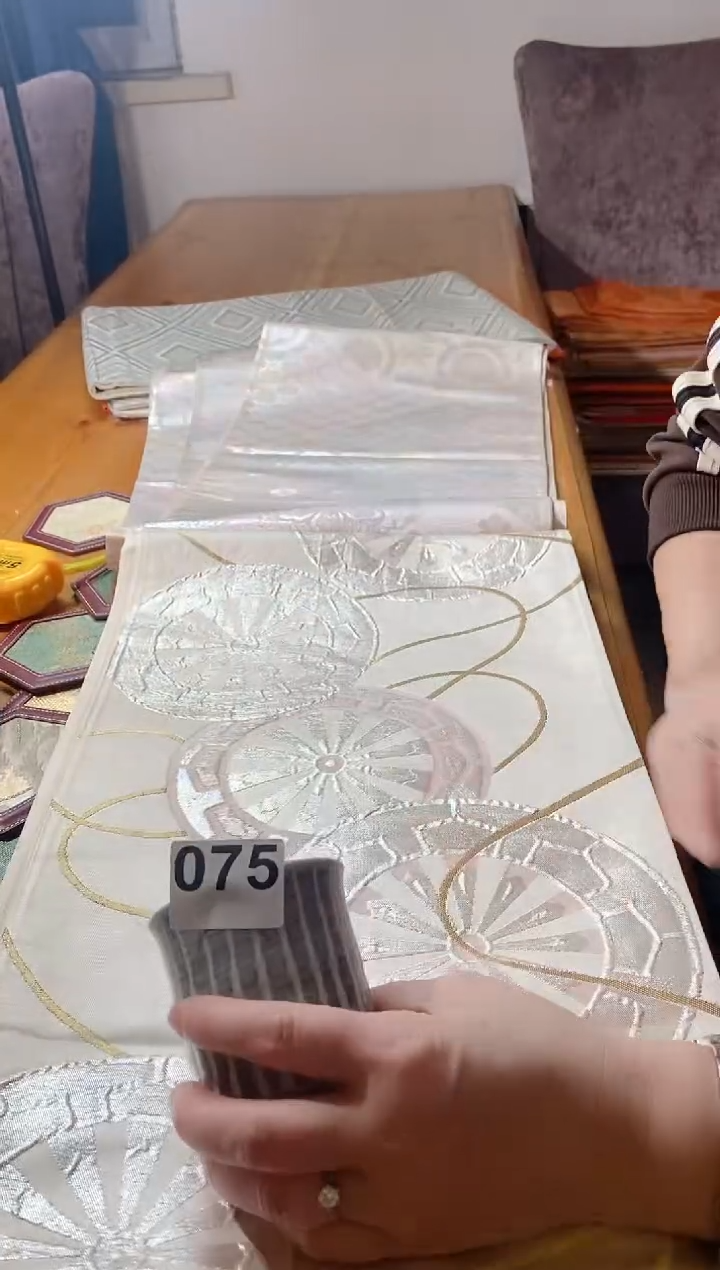 【闪购商品】瓷片075 英英 英英 英英 英英