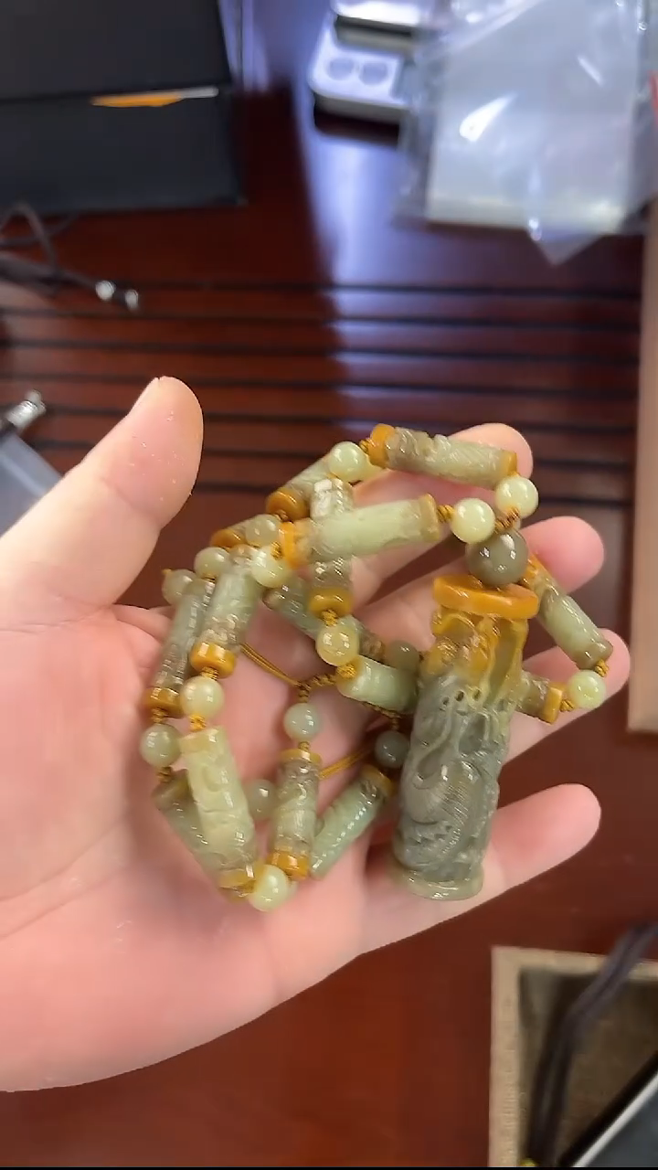 颈饰未镶嵌透闪石质玉项链