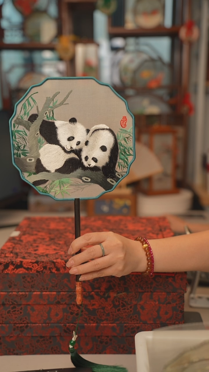 扇子团扇 绣花双面非遗