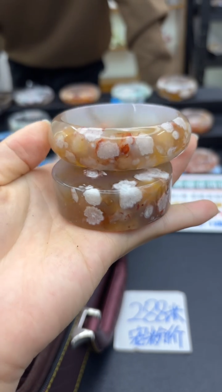 【闪购商品】石英质玉手镯未镶嵌C72(58圈赠送镯心)