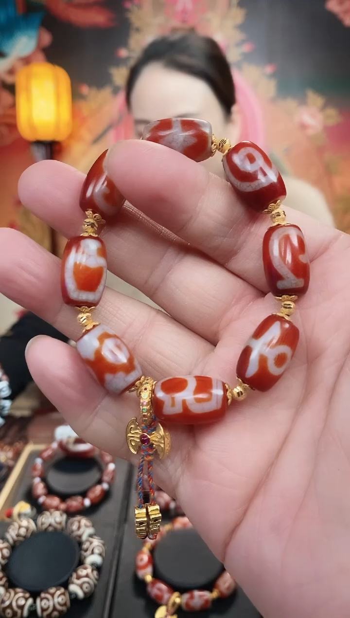 【闪购商品】玛瑙/玉髓手串未镶嵌多图腾手串