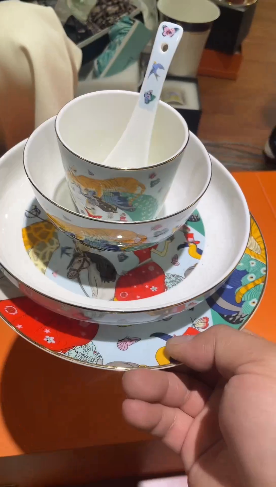 杯鸿辉家品牌瓷器，京东包邮！