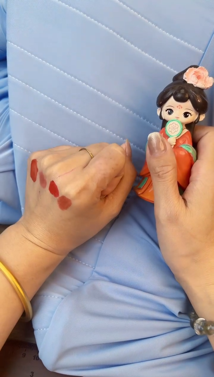瓷片全场换新地板价@@CQ1127
