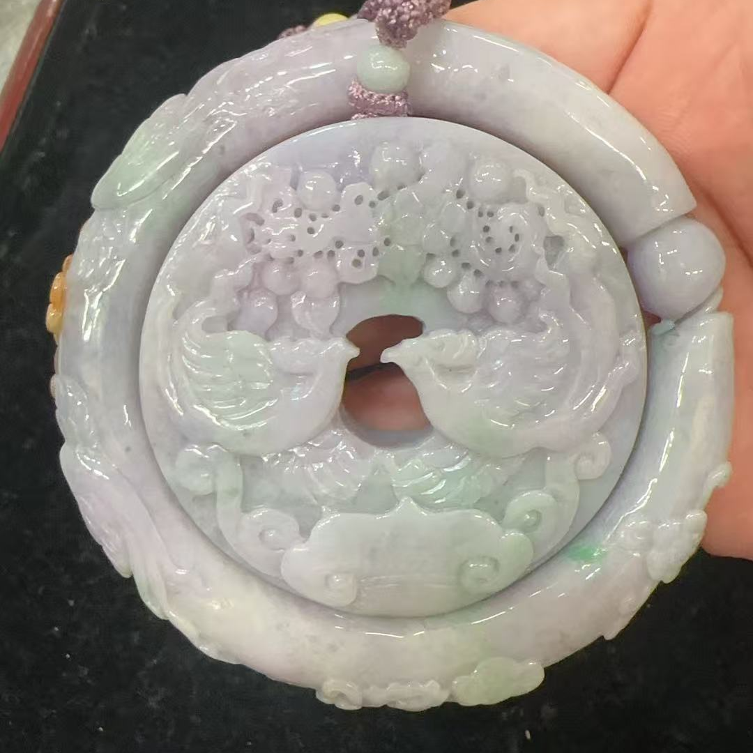 天然缅甸翡翠吊坠3318
