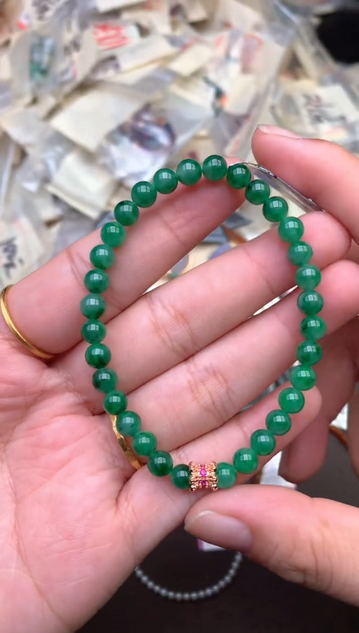 翡翠挂件未镶嵌一