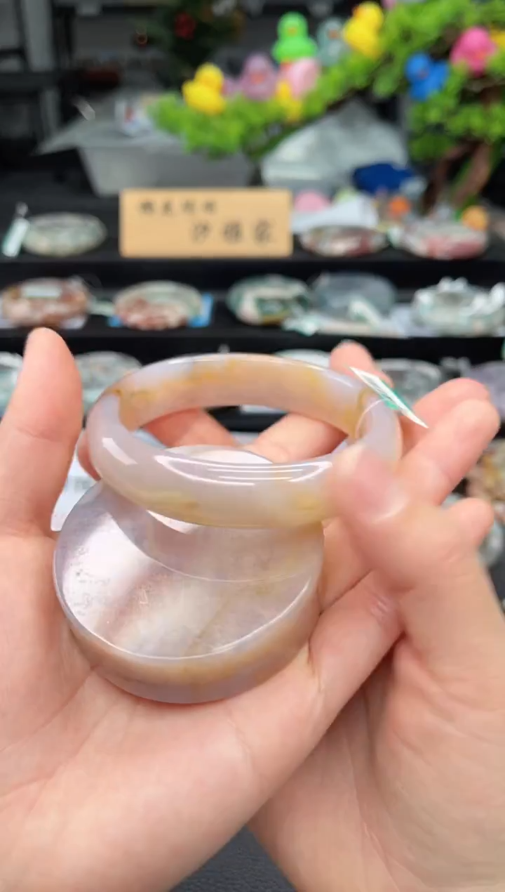 石英质玉未镶嵌手镯62圈口（赠品镯心）1658425