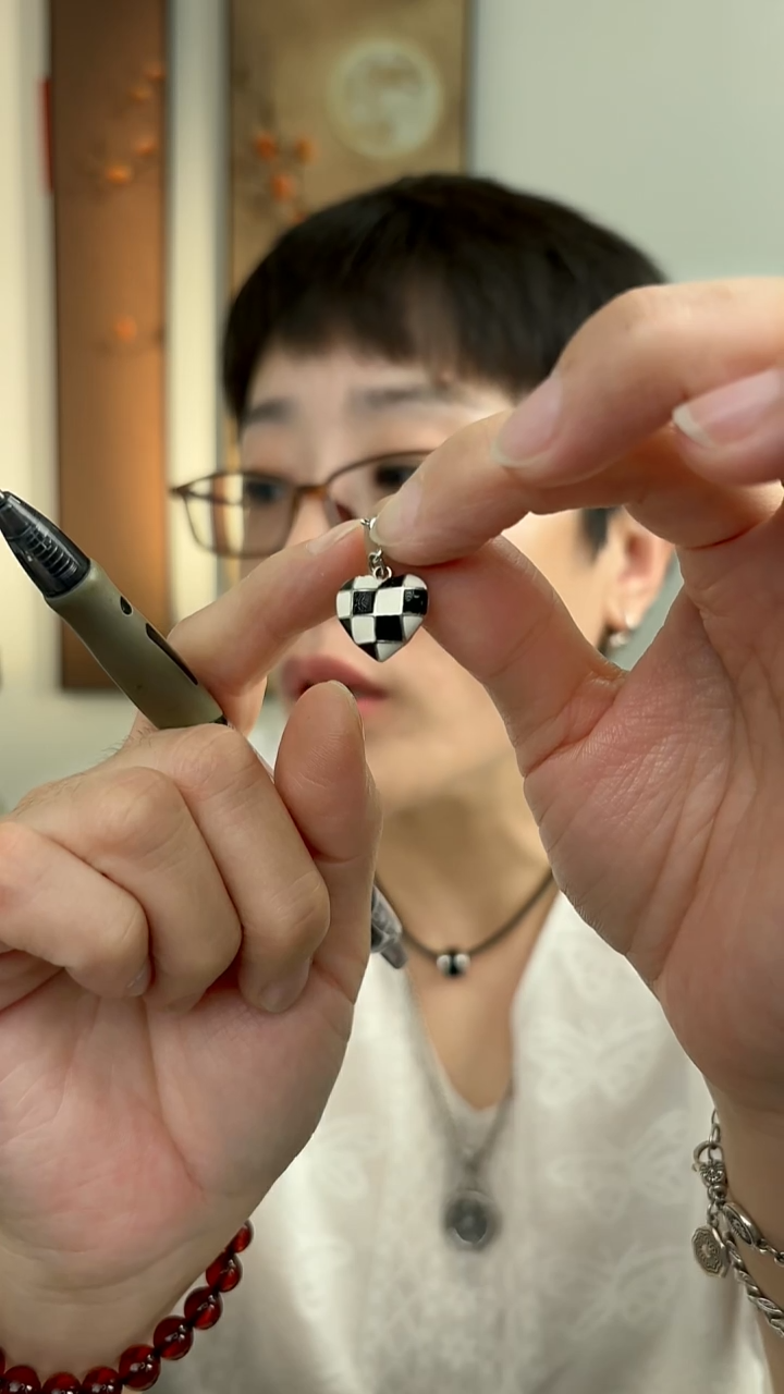 无吊坠925银纯银吊坠爱心棋盘格52