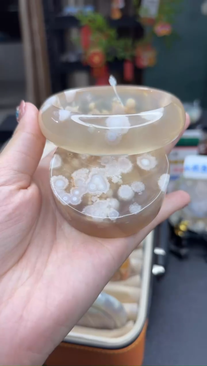 【闪购商品】石英质玉手镯未镶嵌578（63圈赠送镯心）