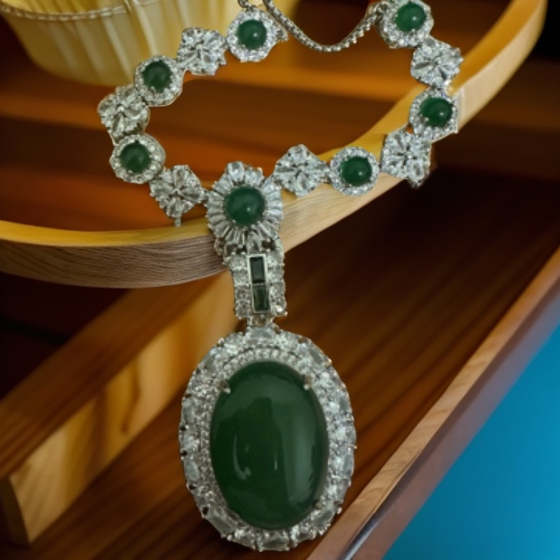 首饰袋 中缅精美吊坠赠礼盒多样性发其一2505210042